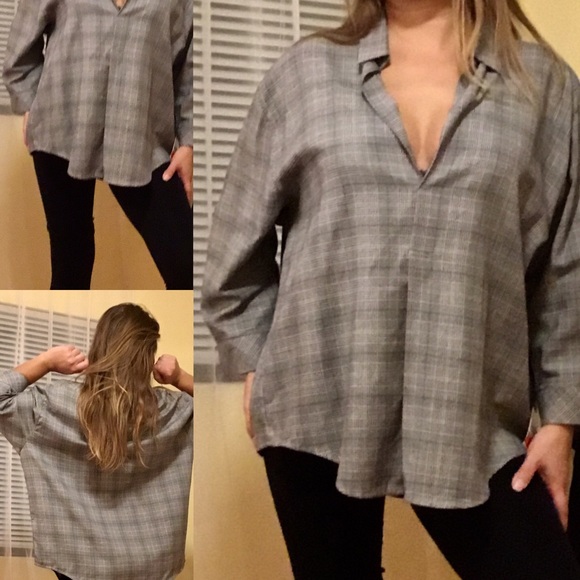 Zara Tops - Zara blouse plaid.